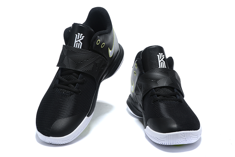 New Nike Kyrie Flytrap III Black White